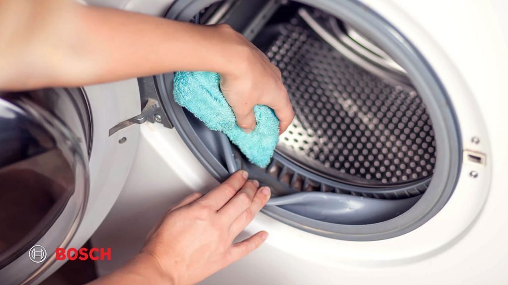 8. تمیز کردن ماشین لباسشویی