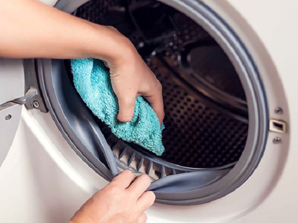 نحوه تمیز کردن لاستیک ماشین لباسشویی بوش